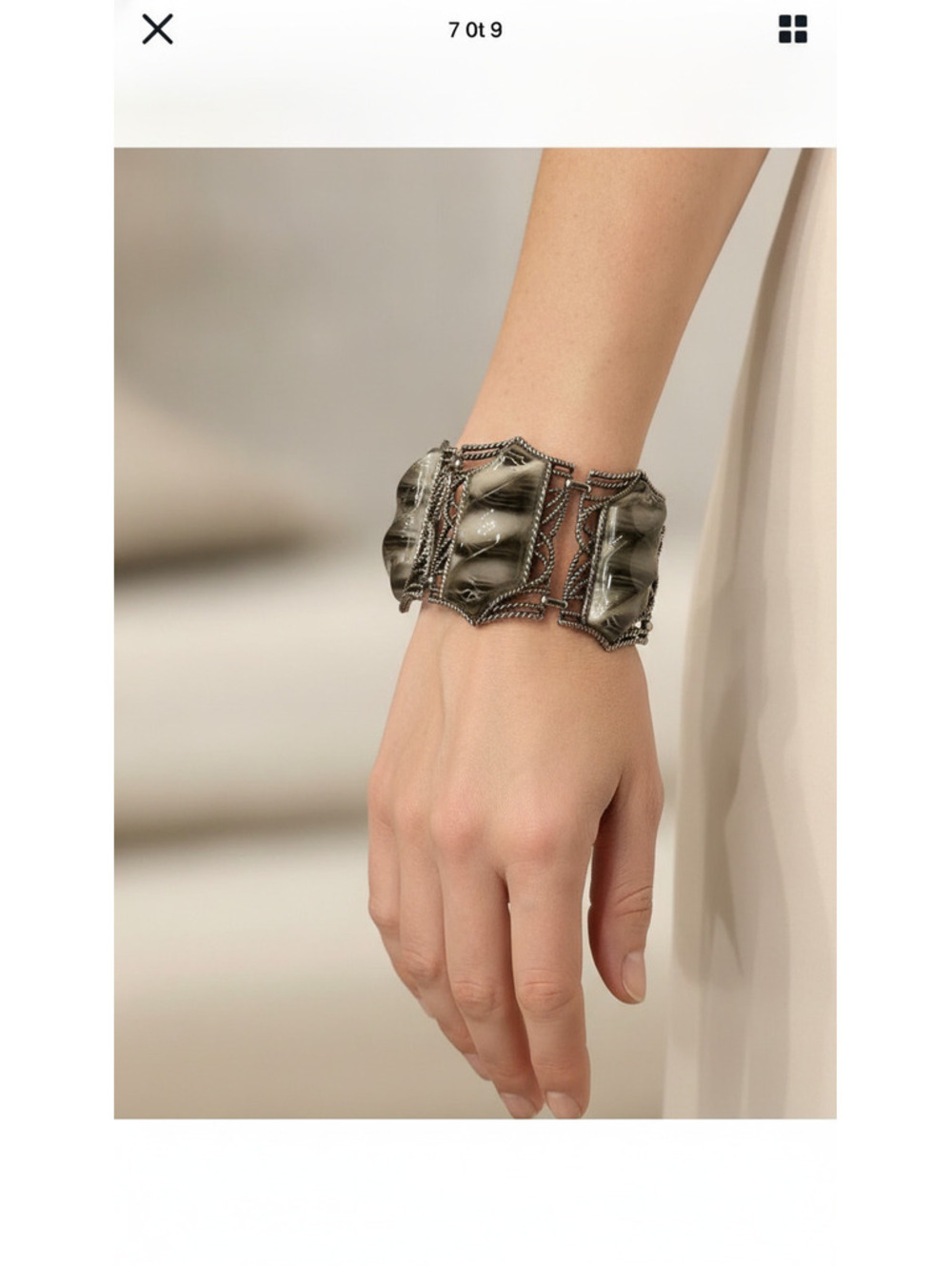 VTG Selro Selini Twisted Silver Plated black White lucite wide Bracelet AD40